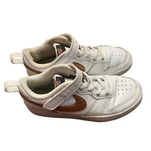 Nike Court Borough Low 2 White Metallic Bronze Size 2Y